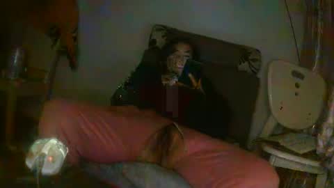 hujiajia520321431 online show from February 4, 2026, 8:03 pm