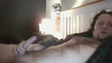 humdinger5775 online show from April 15, 2026, 9:26 pm