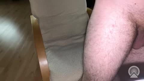 Snapshot of hundick696 chatting on September 24, 2025, 1:03 pm hundick696 online show from September 24, 2025, 1:03 pm