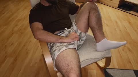 Snapshot of hundick696 chatting on November 9, 2025, 10:30 pm hundick696 online show from November 9, 2025, 10:30 pm