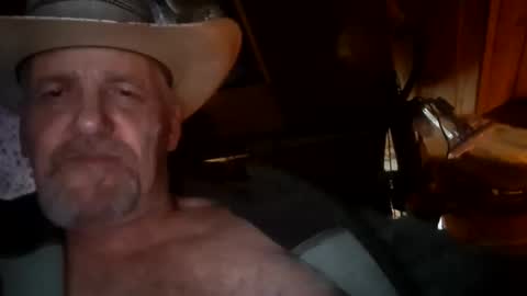 hung34u online show from November 15, 2025, 12:13 pm