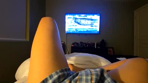 hungandhungover69 online show from January 6, 2026, 4:49 am