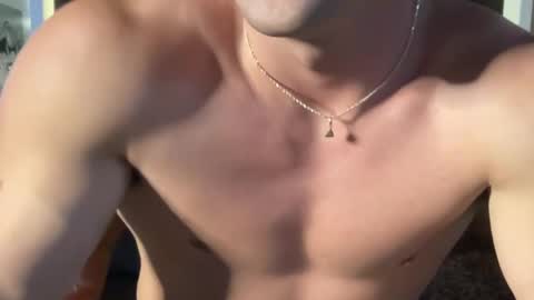 Snapshot of hungjock696 chatting on January 31, 2025, 11:56 pm hungjock696 online show from January 31, 2025, 11:56 pm