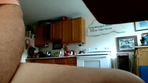 hunglikeahorse063790 online show from April 14, 2026, 10:16 pm