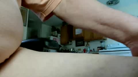 hunglikeahorse063790 online show from May 14, 2026, 5:53 pm