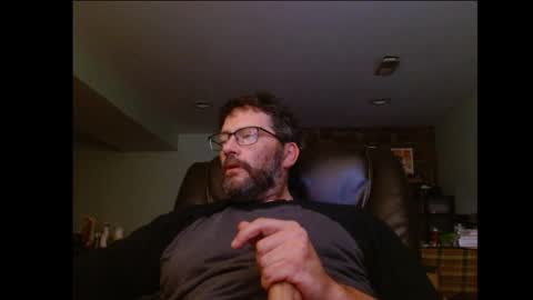 LonelyGuy online show from November 1, 2025, 12:56 am