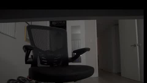 Mr. Dom online show from December 17, 2025, 12:05 am