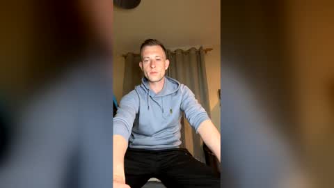 HungTeaseX online show from April 18, 2026, 10:21 pm