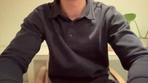 hungwank95 online show from January 15, 2025, 6:40 pm