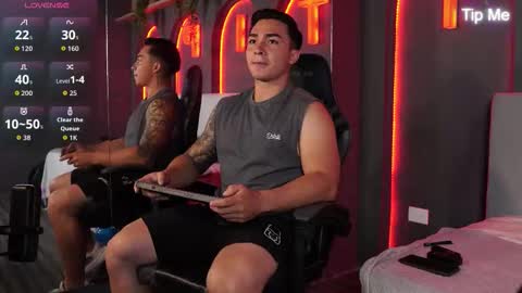 hunk_ryan online show from December 17, 2025, 12:33 pm