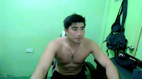 Snapshot of hunkfireman chatting on June 15, 2026, 1:19 am ADAM online show from June 15, 2026, 1:19 am