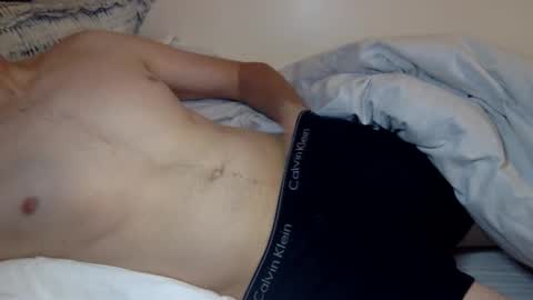 Hunkhog online show from April 29, 2026, 8:48 pm