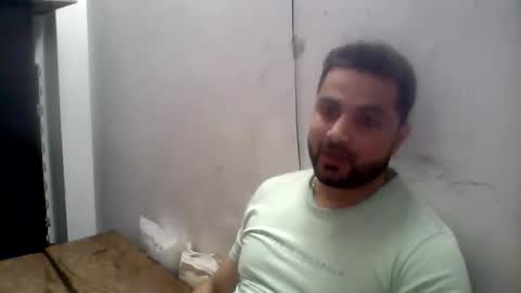 Snapshot of hunkster102 chatting on June 9, 2026, 4:07 pm hunkster102 online show from June 9, 2026, 4:07 pm