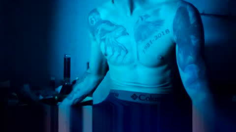 Wh8teboi online show from December 14, 2025, 5:02 am