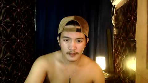 hunkylloyd online show from December 8, 2024, 1:14 pm