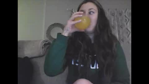 Snapshot of hunnnydee chatting on February 24, 2026, 3:15 am hunnnyd online show from February 24, 2026, 3:15 am