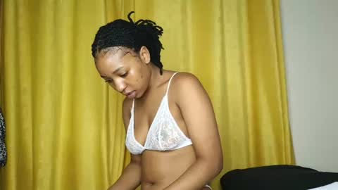 hunsweetpie online show from November 9, 2025, 3:38 am