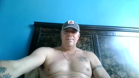 hunybager online show from December 15, 2025, 1:59 pm