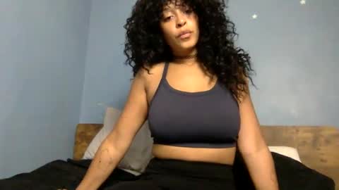 Goddess Hunyy online show from December 7, 2024, 4:31 am