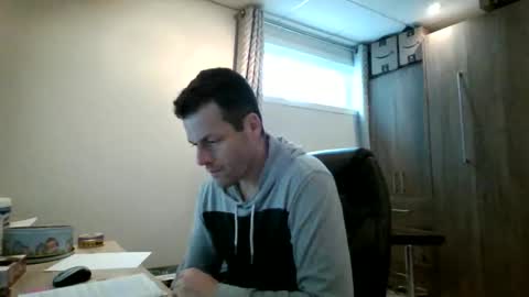 hurley7890 online show from December 3, 2025, 6:39 pm