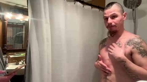 husbandandwife2011 online show from February 11, 2025, 2:13 pm