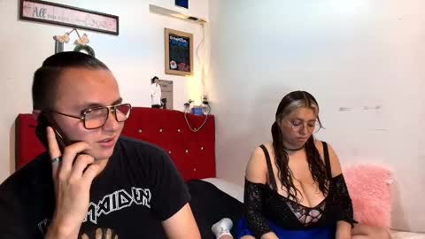 husbands_horny online show from October 16, 2025, 3:57 pm