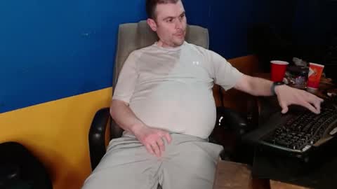 Huskyguy online show from April 16, 2026, 3:40 am