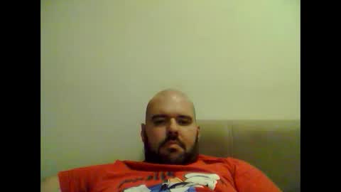 Snapshot of hustlehardd chatting on November 19, 2025, 7:36 pm hustlehardd online show from November 19, 2025, 7:36 pm