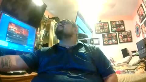 Snapshot of hvactechgilbertv chatting on April 4, 2026, 5:10 pm hvactechgilbertv online show from April 4, 2026, 5:10 pm