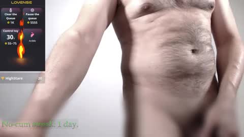 Snapshot of hxmister chatting on October 8, 2025, 8:01 am Andrew online show from October 8, 2025, 8:01 am