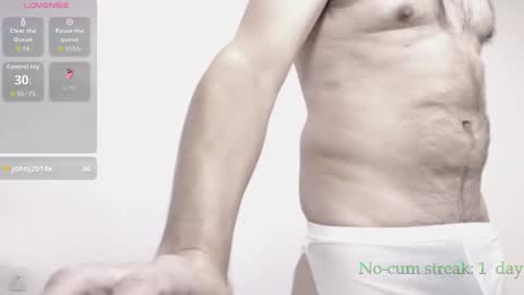 Snapshot of hxmister chatting on November 10, 2025, 6:40 pm Andrew online show from November 10, 2025, 6:40 pm