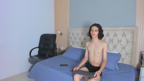 hxxyro online show from February 23, 2026, 7:22 pm