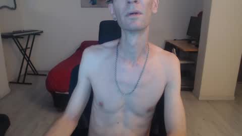 Snapshot of hybnotik chatting on February 27, 2025, 8:28 am hybnotik online show from February 27, 2025, 8:28 am