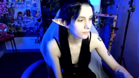 Snapshot of hyeon_jin chatting on February 17, 2025, 9:56 am Hyeon Jin online show from February 17, 2025, 9:56 am