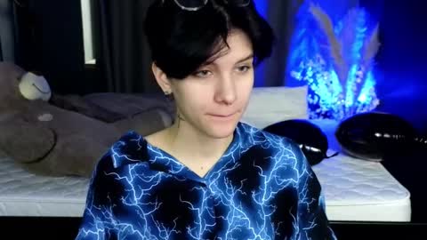 Snapshot of hyeon_jin chatting on March 11, 2025, 1:34 pm Hyeon Jin online show from March 11, 2025, 1:34 pm