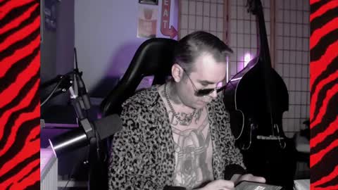 Mistress Magenta online show from January 15, 2025, 9:02 am