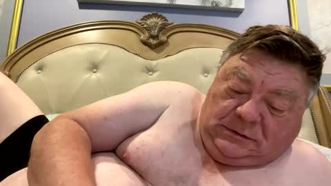 hypnotizing4u online show from November 25, 2025, 1:11 pm