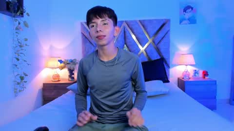 Snapshot of hyunjin_sun chatting on October 21, 2025, 8:42 pm Son Hyunjin online show from October 21, 2025, 8:42 pm