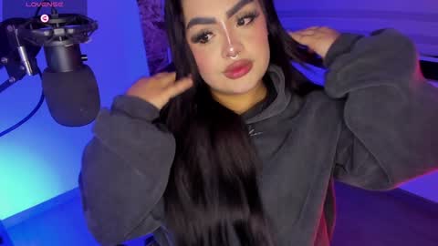 Ari online show from February 4, 2025, 1:45 am