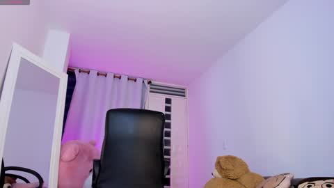 Helloouu im  Abigail call me Abi  MY NEW SHEDULE  IS 1030PM online show from February 2, 2025, 4:48 am