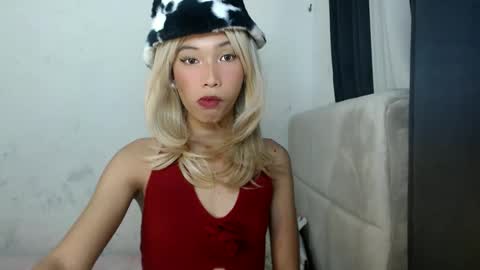 Snapshot of i_can_do_both chatting on September 24, 2025, 8:39 am jek online show from September 24, 2025, 8:39 am