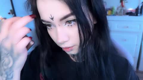 Asya  online show from November 27, 2025, 9:33 am