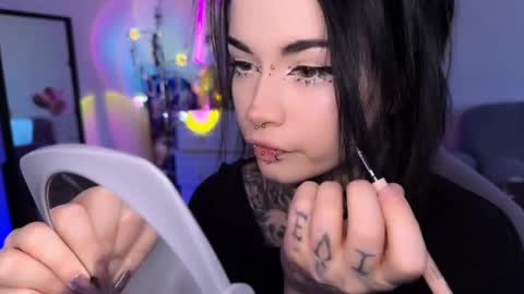 Asya  online show from April 17, 2026, 10:29 am