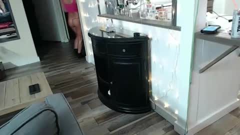 ShortStuff online show from February 3, 2025, 11:36 pm