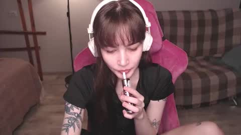 elisabeth online show from November 18, 2025, 10:20 am