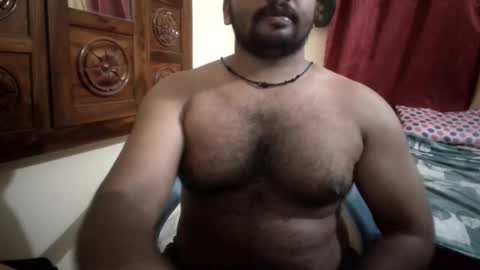 kira..... online show from April 9, 2026, 7:08 pm