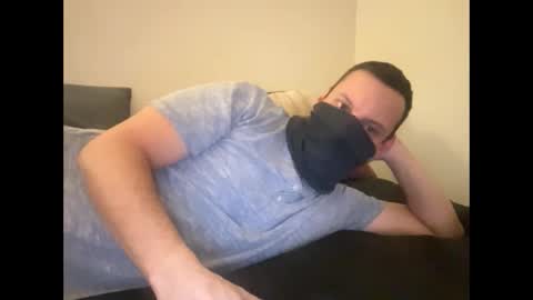 Snapshot of i_o_ro chatting on December 3, 2024, 3:09 am i o ro online show from December 3, 2024, 3:09 am