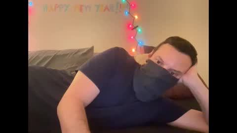 Snapshot of i_o_ro chatting on January 1, 2025, 5:11 am i o ro online show from January 1, 2025, 5:11 am