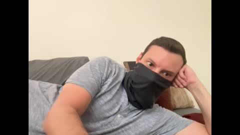 Snapshot of i_o_ro chatting on September 21, 2025, 2:35 am i o ro online show from September 21, 2025, 2:35 am