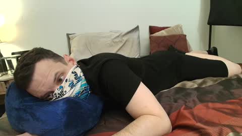 Snapshot of i_o_ro chatting on March 16, 2026, 5:02 am i o ro online show from March 16, 2026, 5:02 am